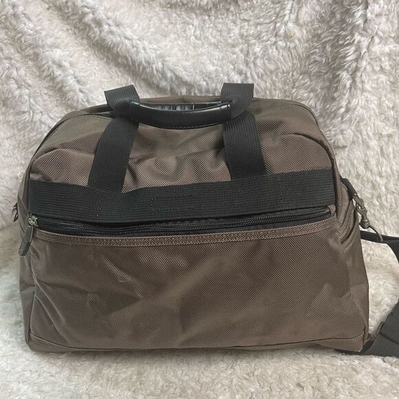 Jaguar Heavy duty Brown & Black fabric Medium duffle bag silver tone hardwares - Picture 6 of 14